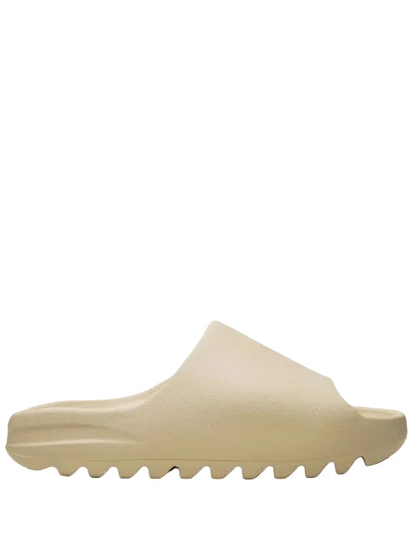 adidas Yeezy Onyx Sport Slide in Bone