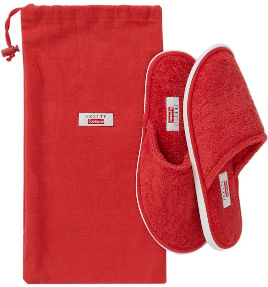 SUPREME (house slippers)