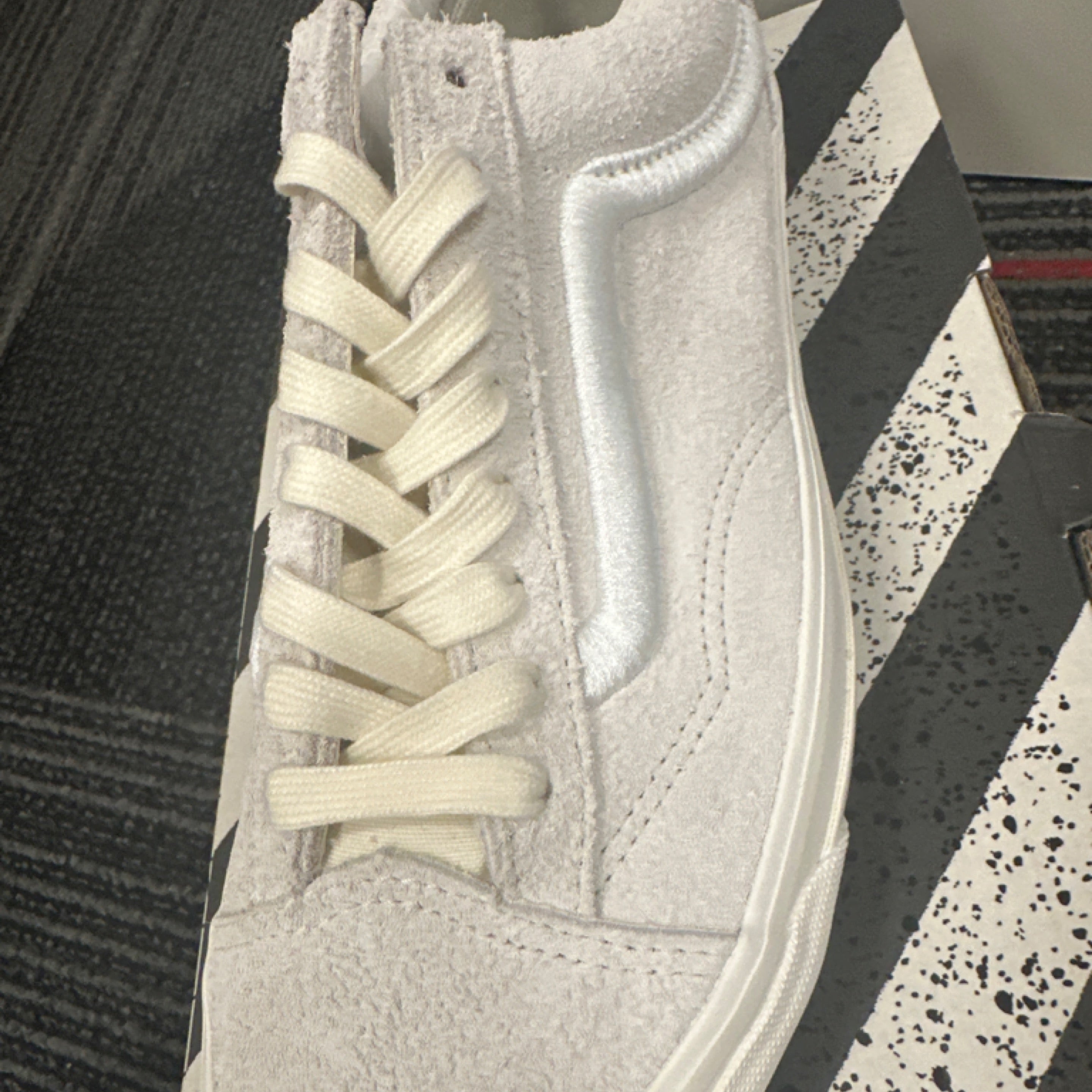 Vans Style 36 LX