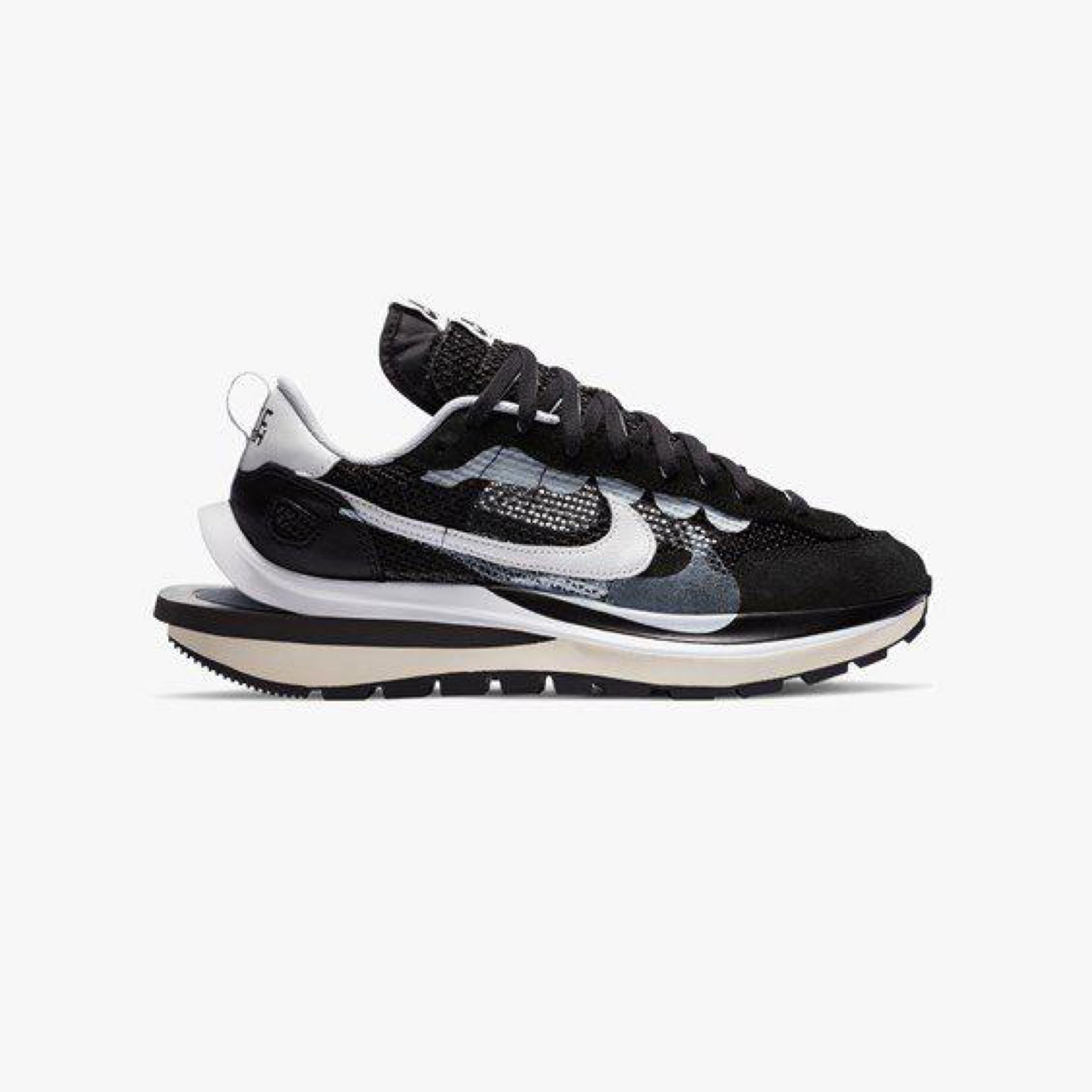 Nike VaporWaffle / Sacai Black